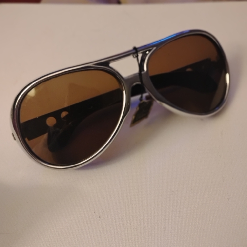 New Vintage Silver Aviator Shaped  Sunglasses JAPAN NOS